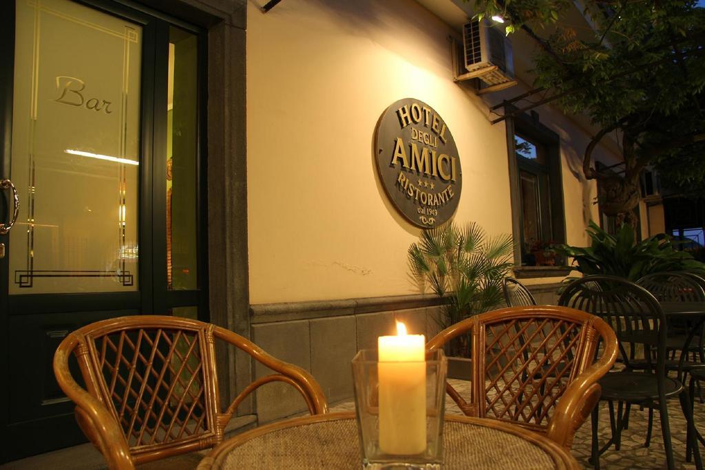 迪利阿米奇酒店 庞贝 外观 照片